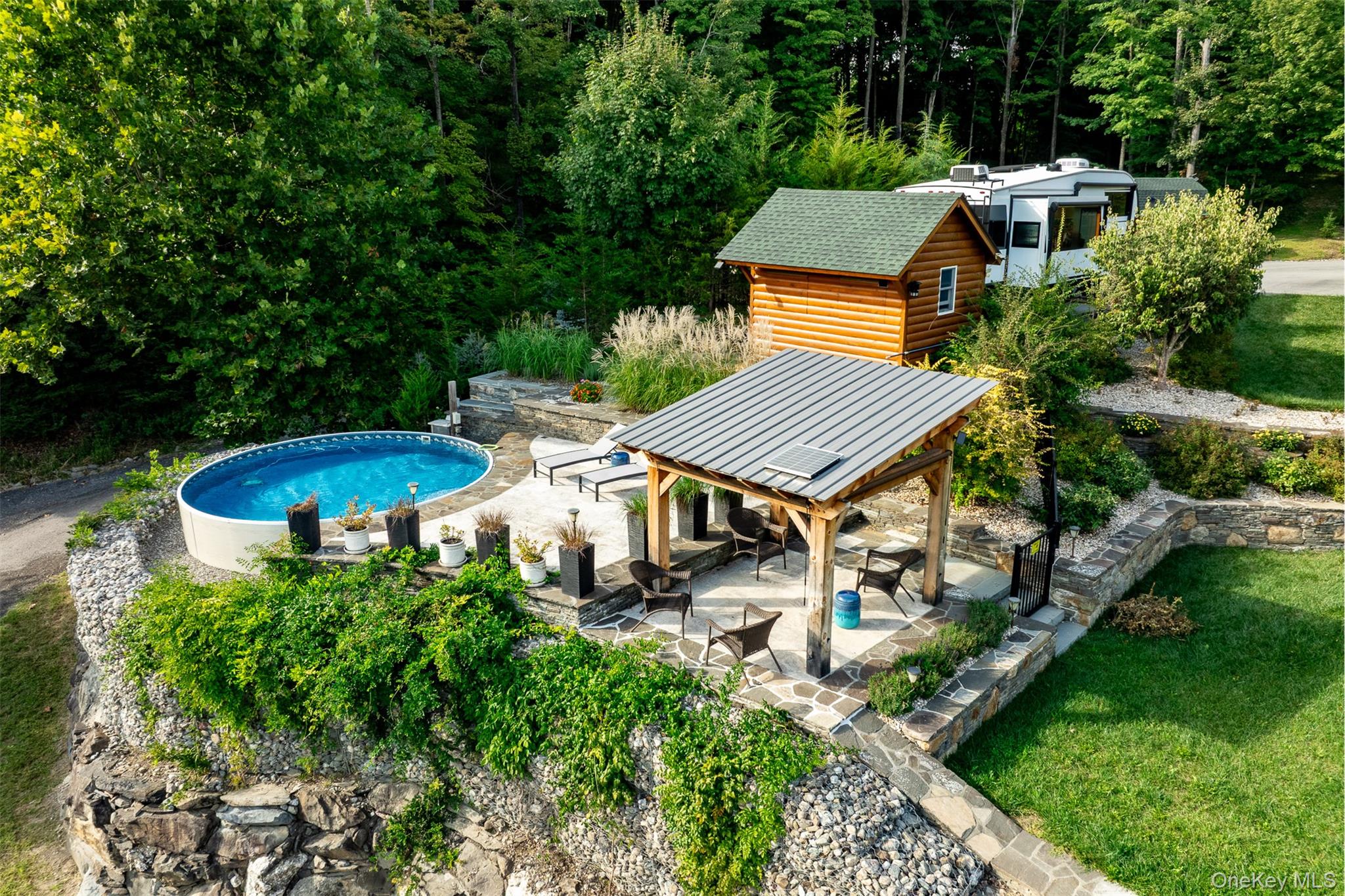 162 Crum Elbow Road