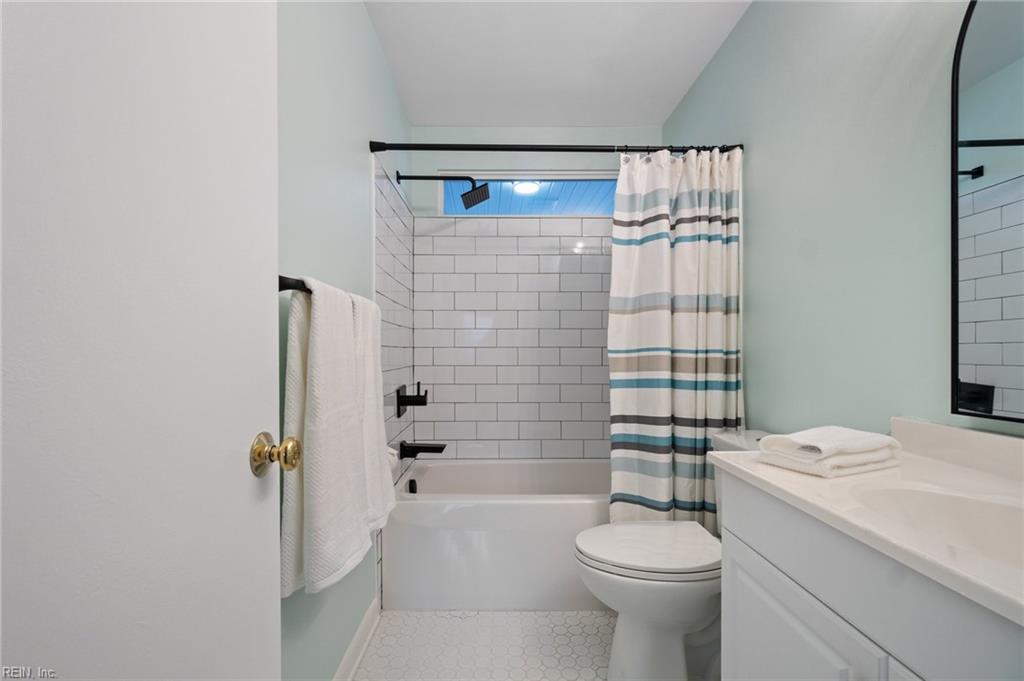 2310 Starfish RD 301