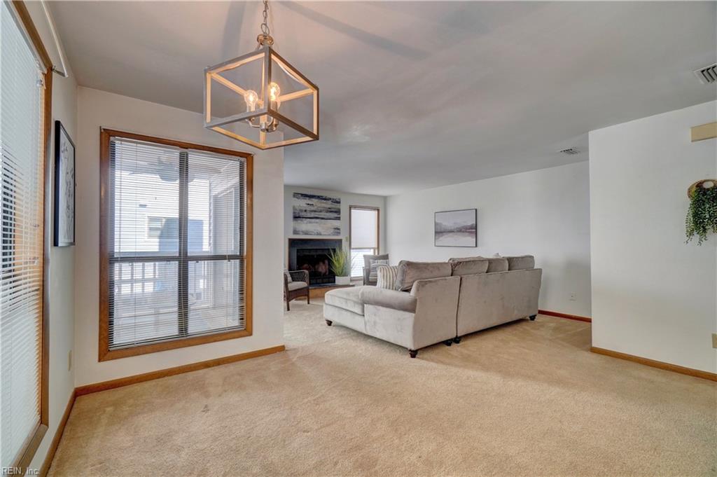 2907 Odin PL