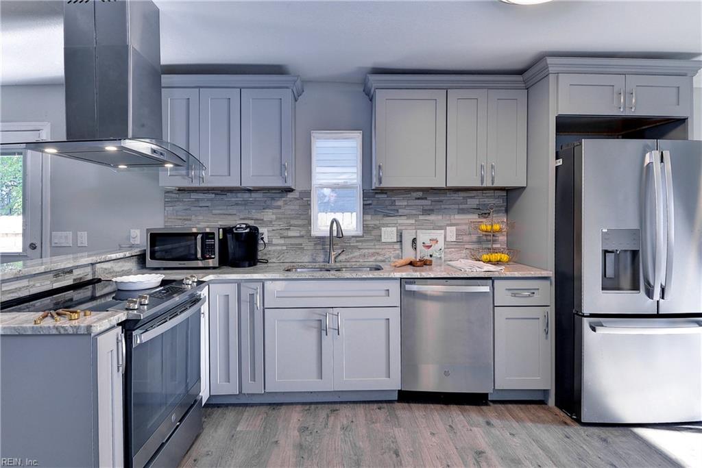 362 Wakefield AVE