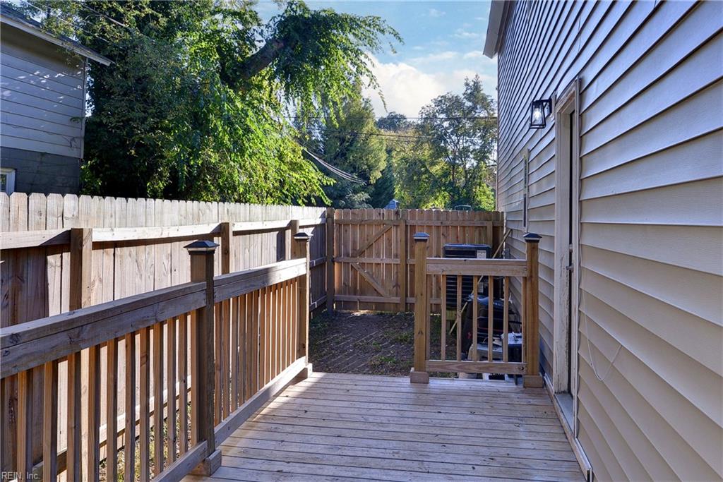 362 Wakefield AVE
