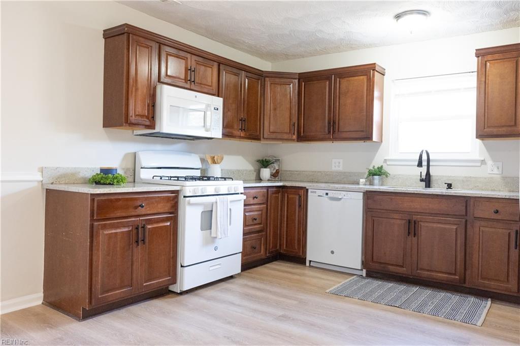 146 Woodland RD