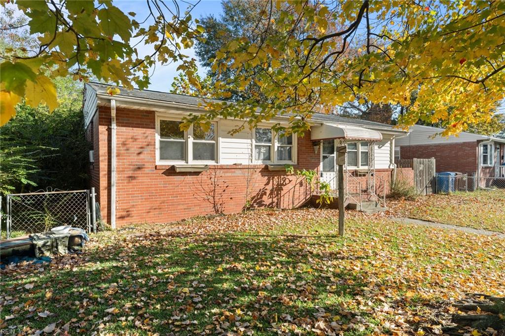 2911 Mattox DR