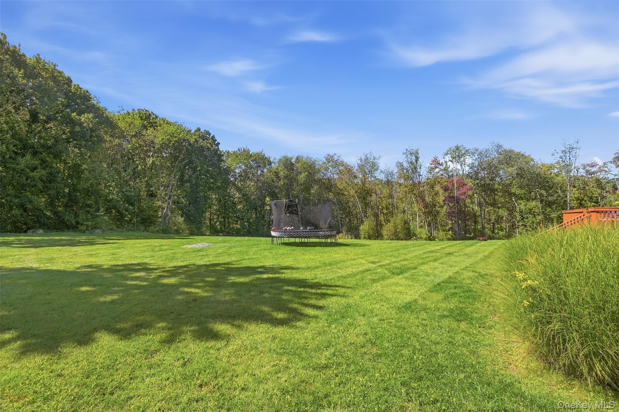17 Meadow Crest Drive