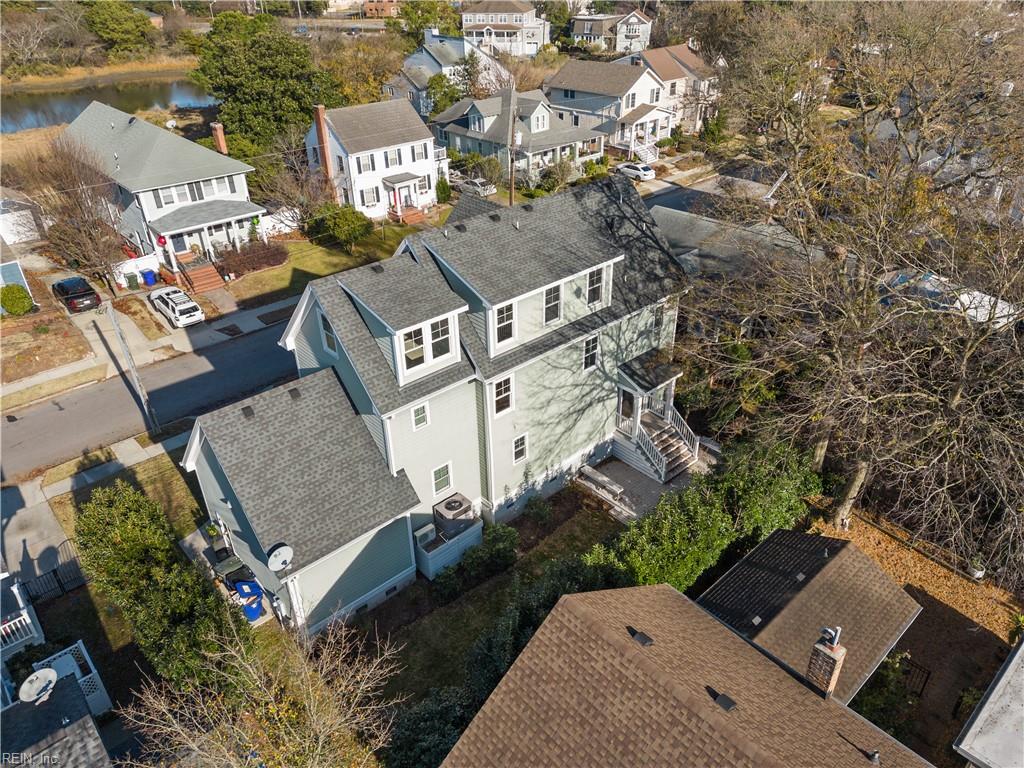 1263 Manchester AVE