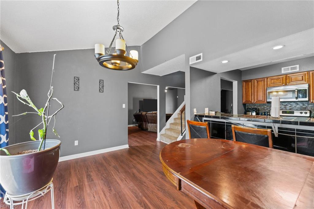 3802 Sugar Creek CIR