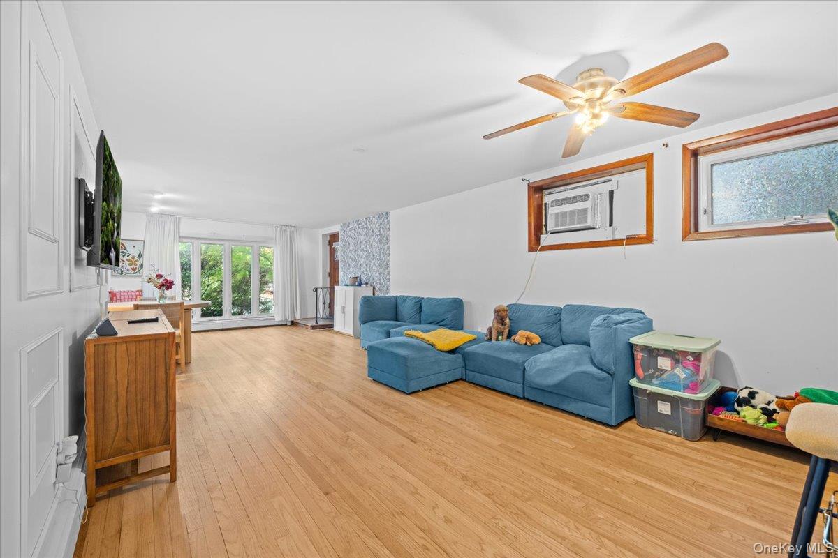 76 Stevens Avenue