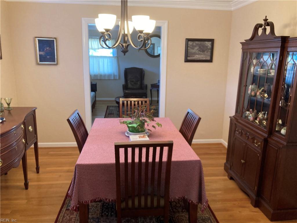 1301 Laurel Cove CIR