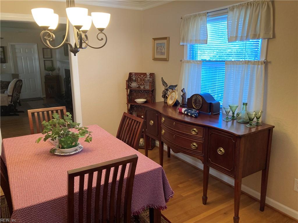 1301 Laurel Cove CIR