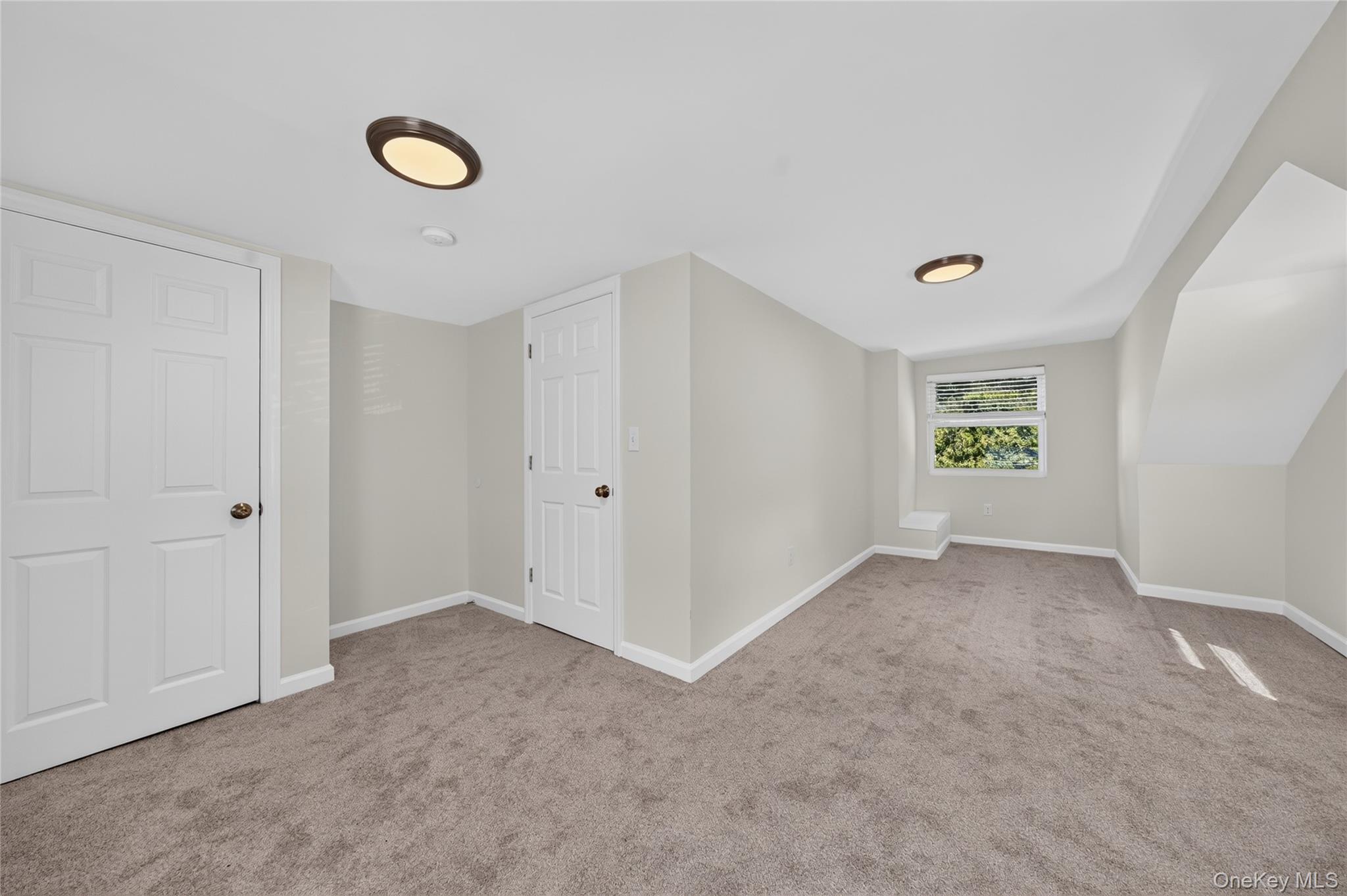 225 fir grove ronkonkoma