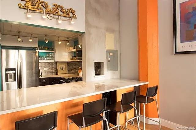 1 Landmark Square Unit: 501
