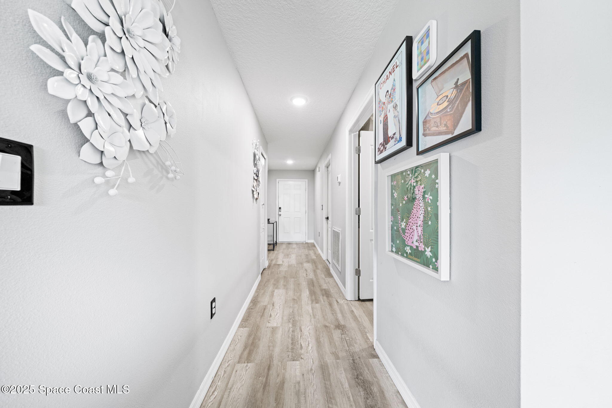 575 Paigo Street SE