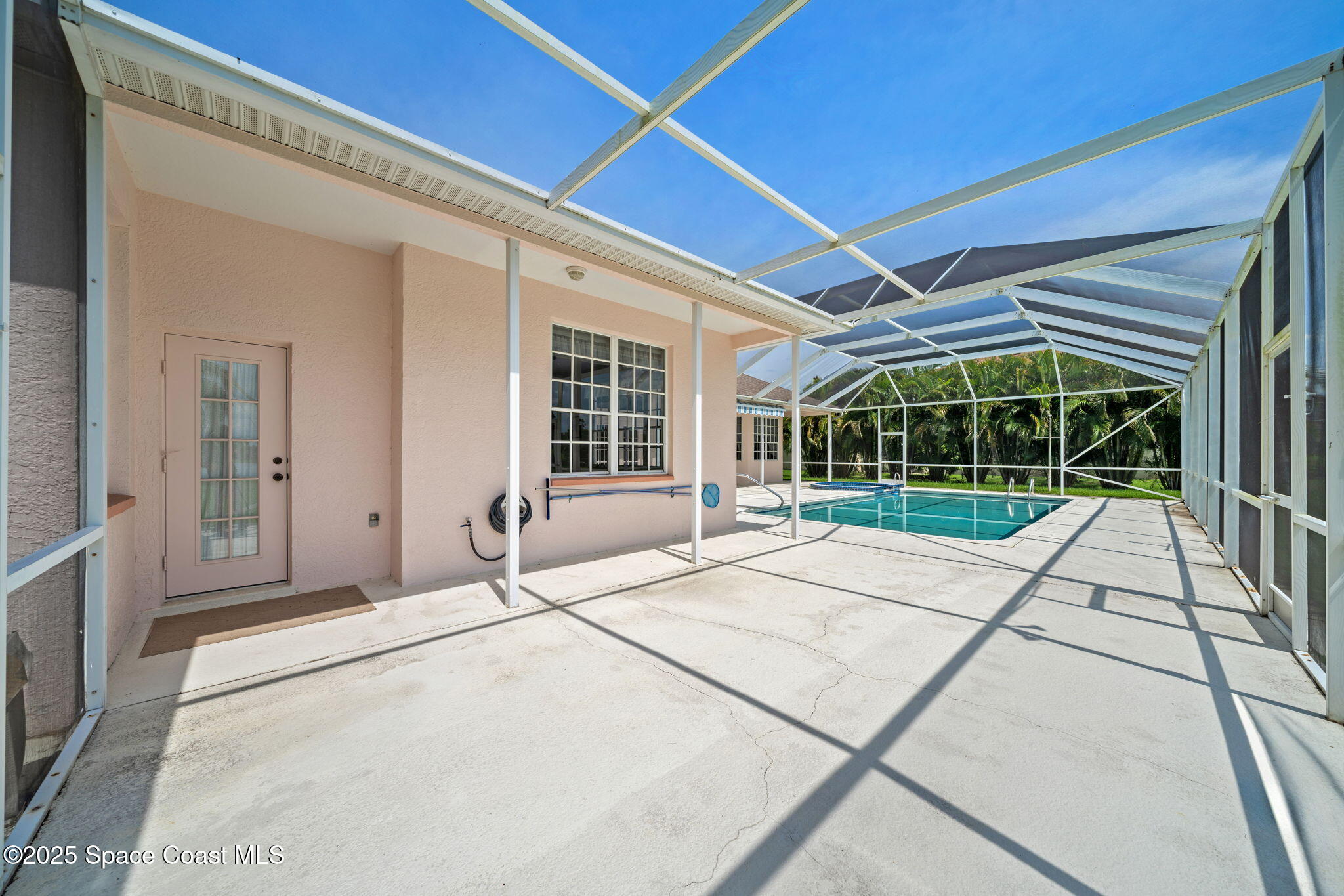 3912 Snowy Egret Drive