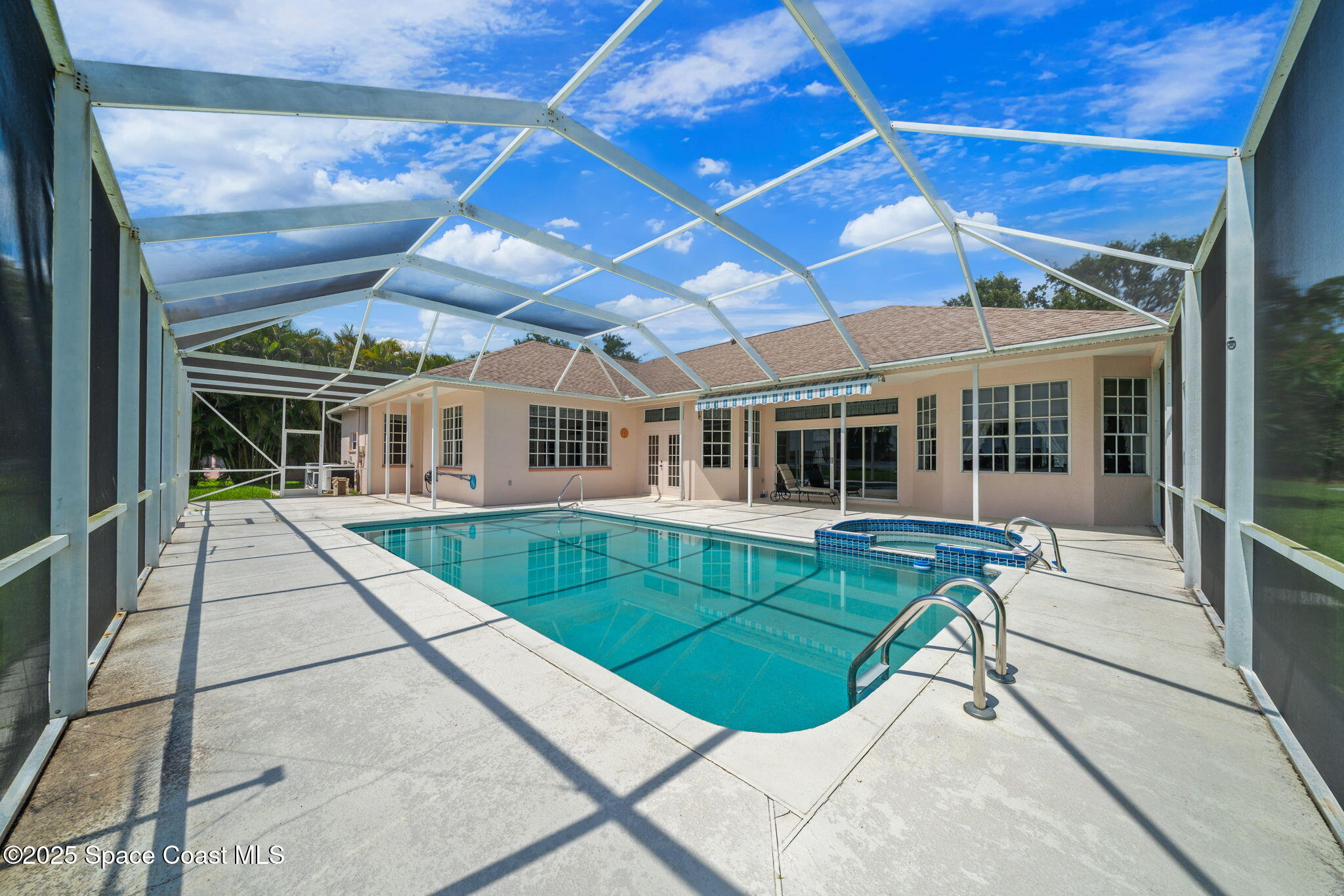 3912 Snowy Egret Drive