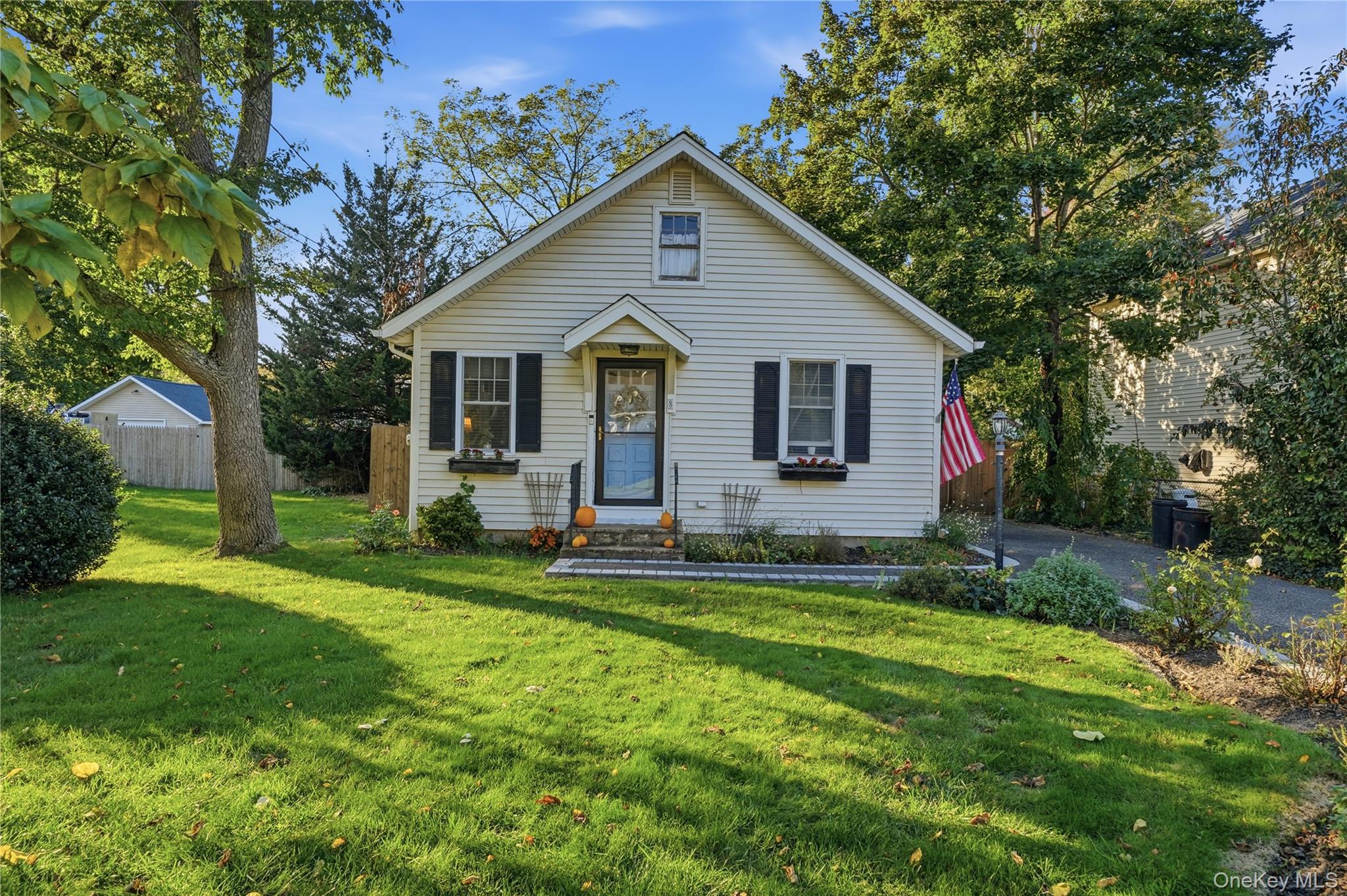 8 South Avenue