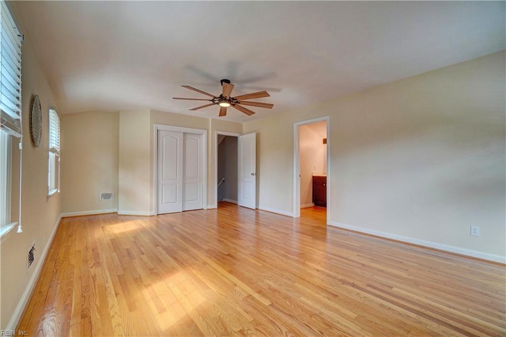 4656 John Alden RD