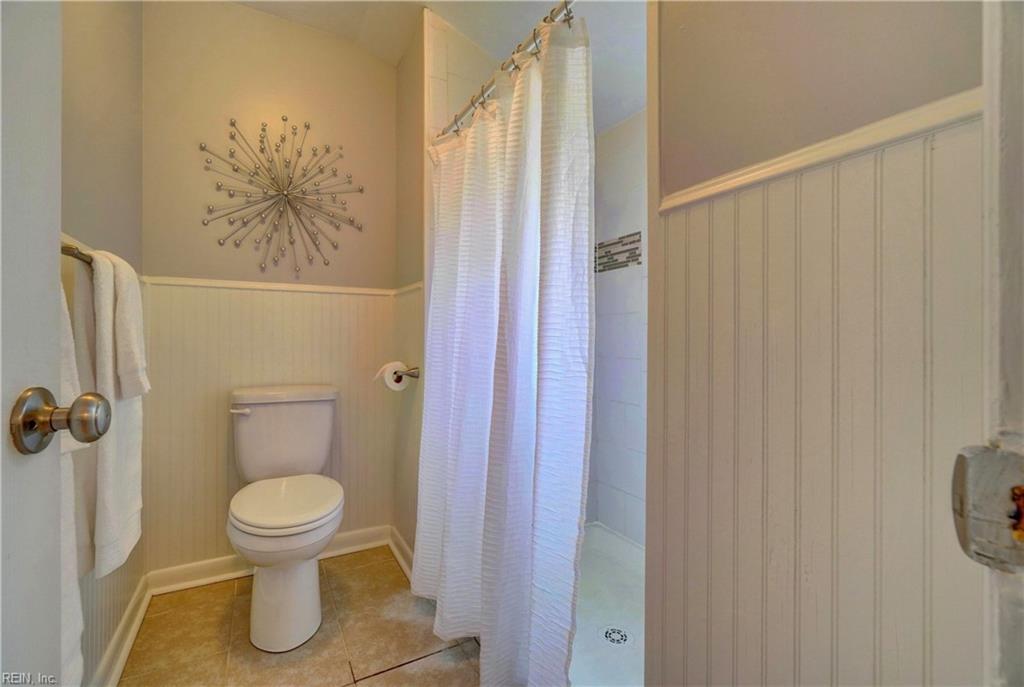 4656 John Alden RD