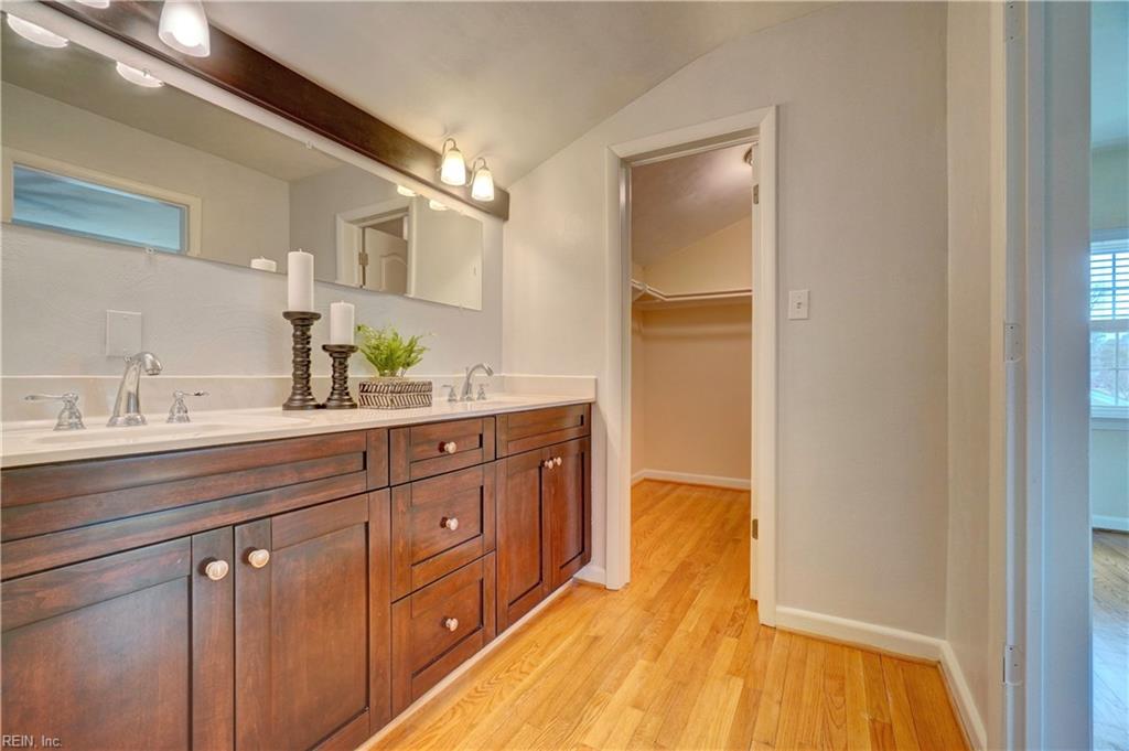 4656 John Alden RD