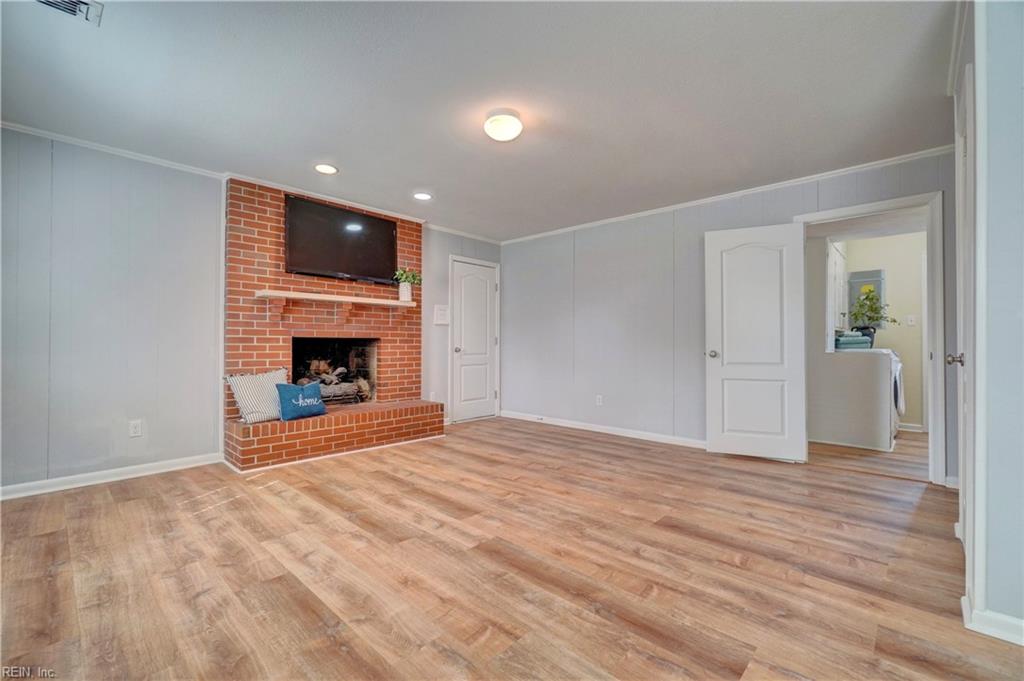 4656 John Alden RD