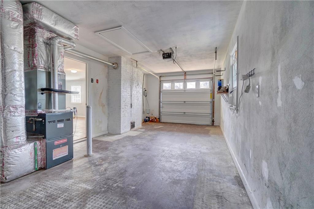 4656 John Alden RD