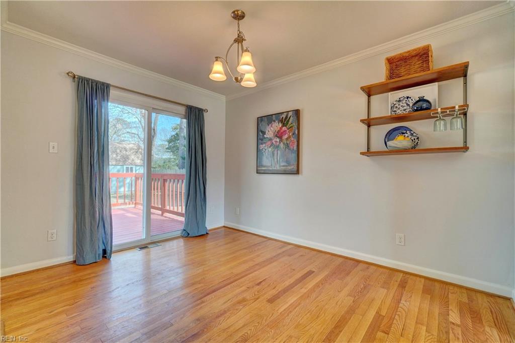4656 John Alden RD