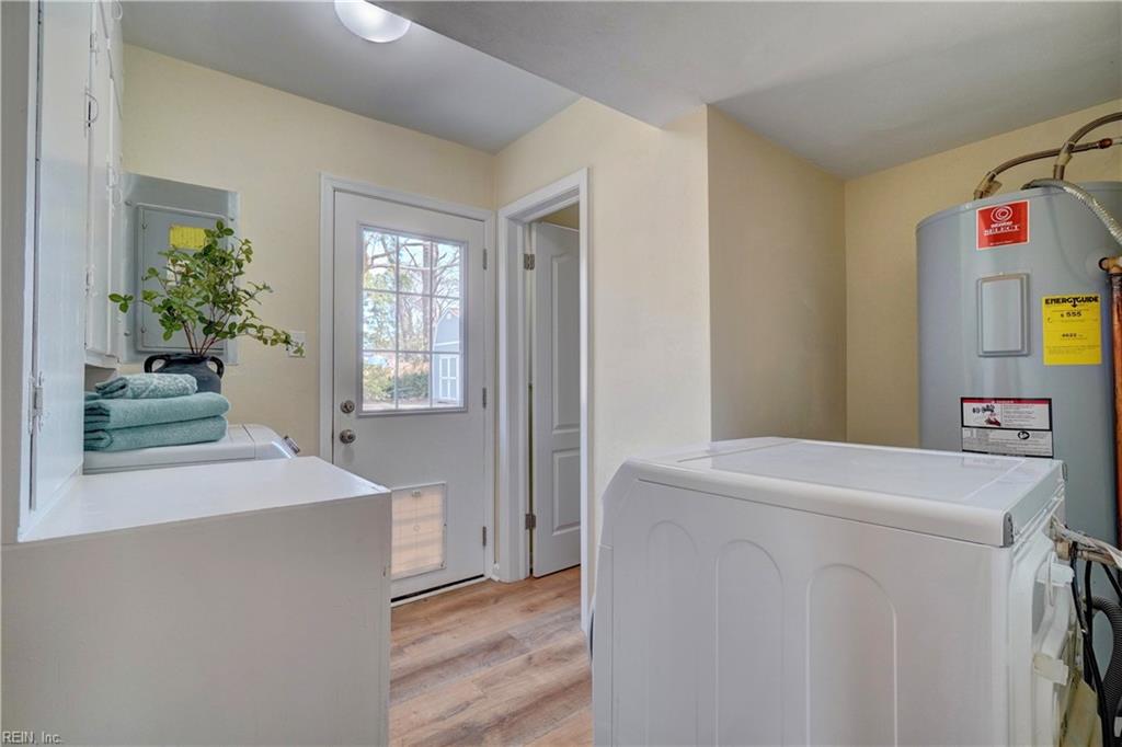 4656 John Alden RD