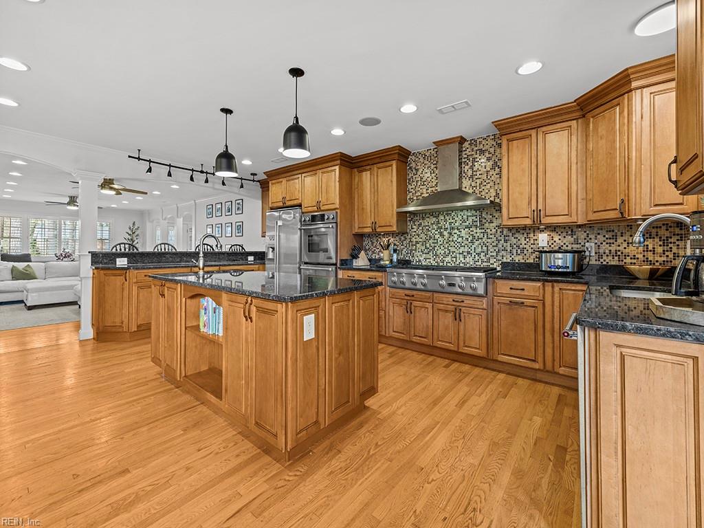 916 Baillio DR