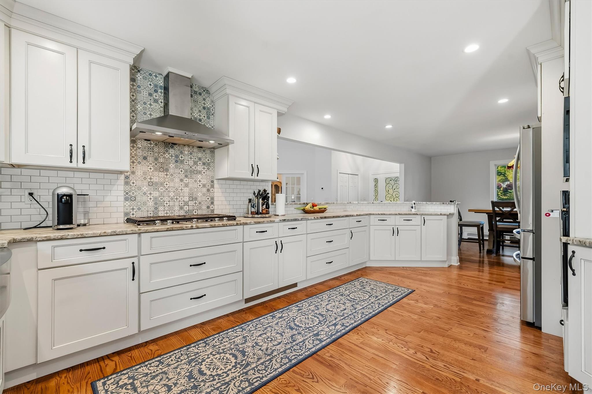 12 Whitefield Avenue