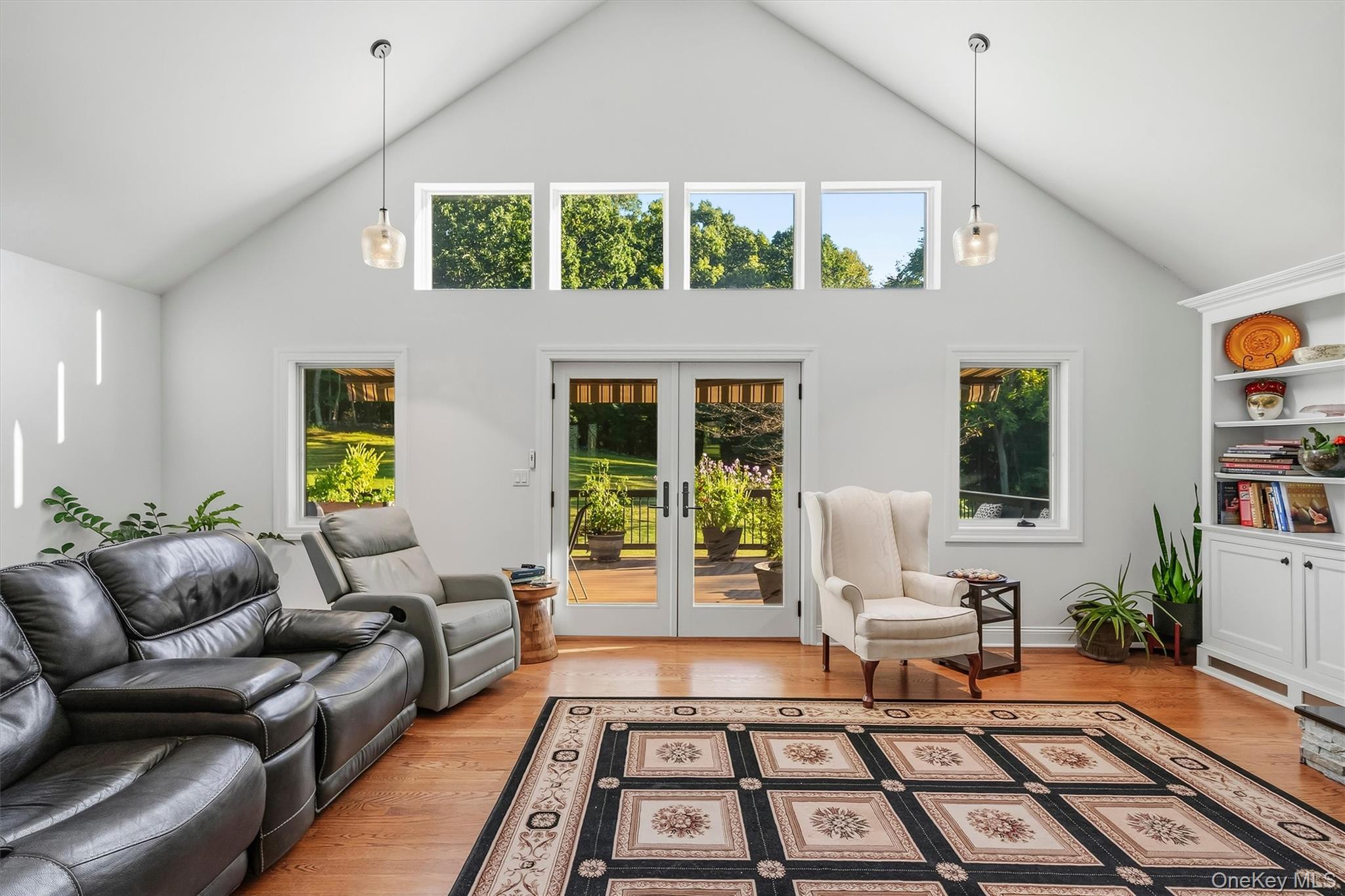 12 Whitefield Avenue
