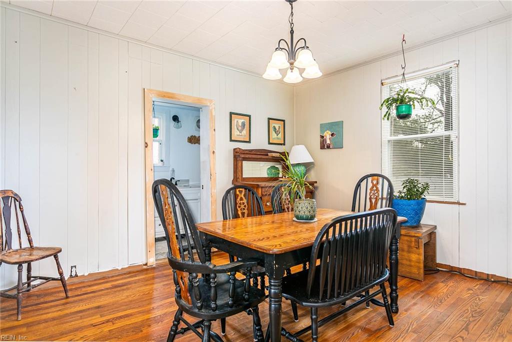 135 Mineral Spring RD