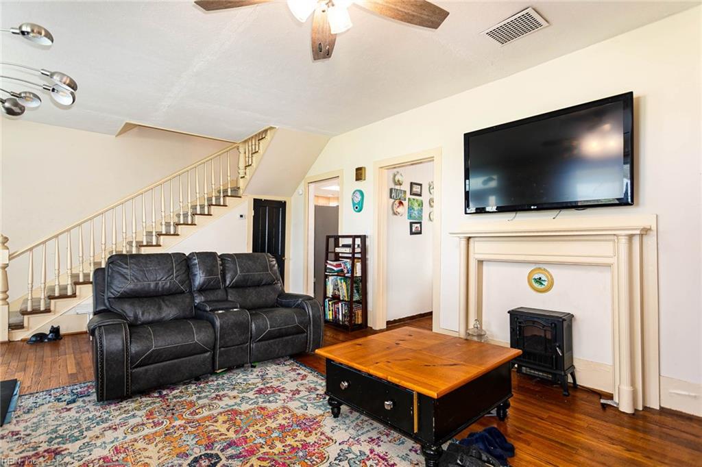 135 Mineral Spring RD