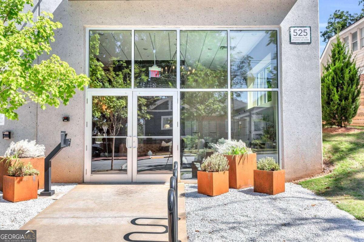 525 Parkway Drive # 515