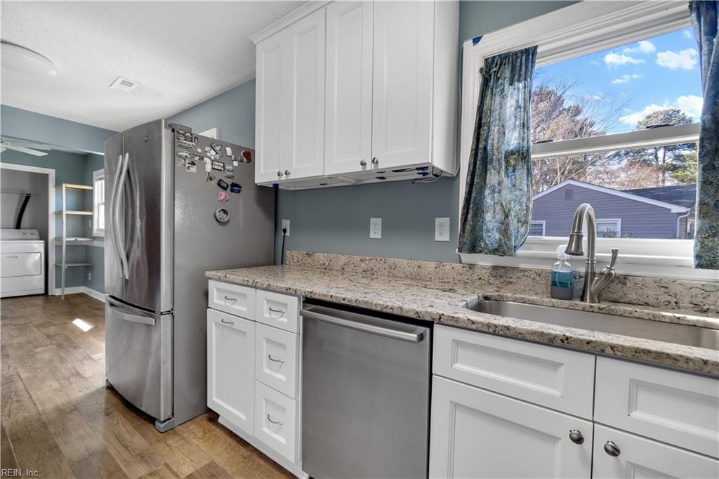 221 Driftwood RD