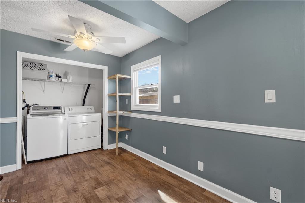 221 Driftwood RD
