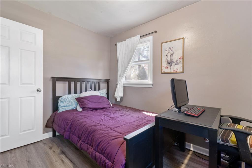 221 Driftwood RD