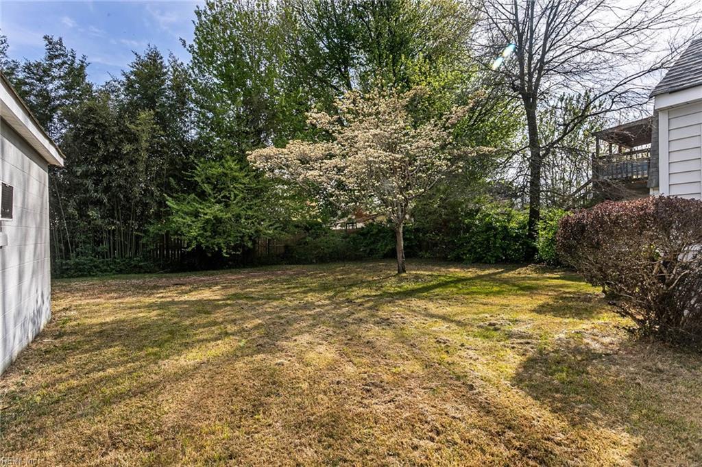 2431 Youngman RD