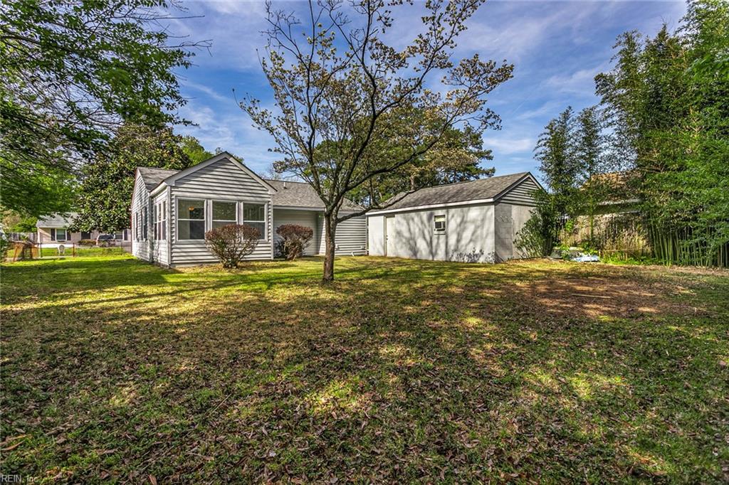 2431 Youngman RD