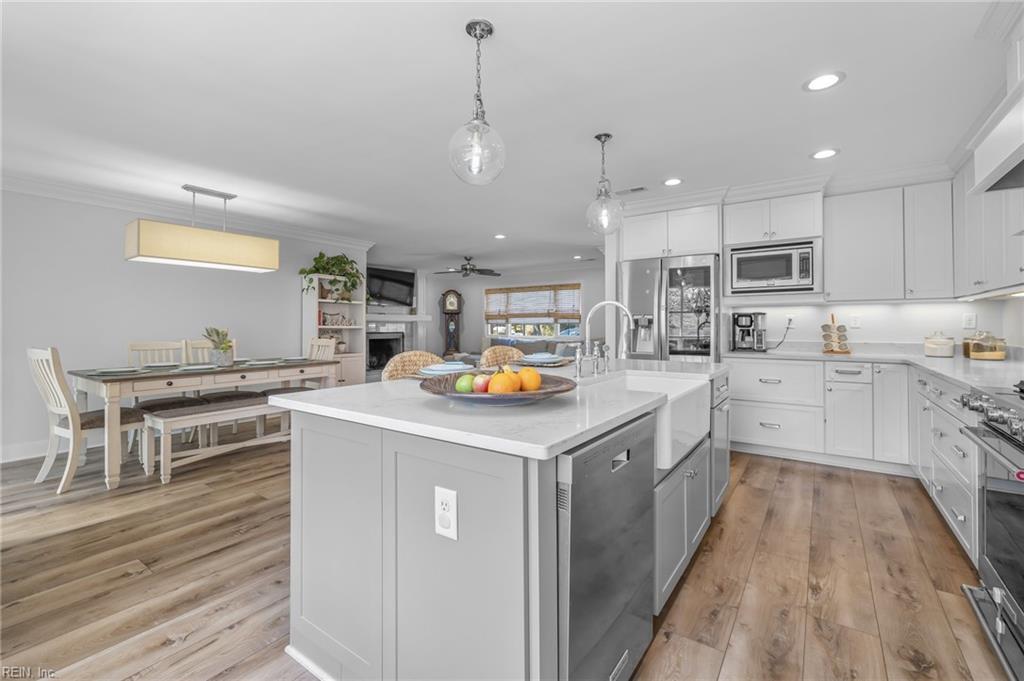 1488 Five Forks RD