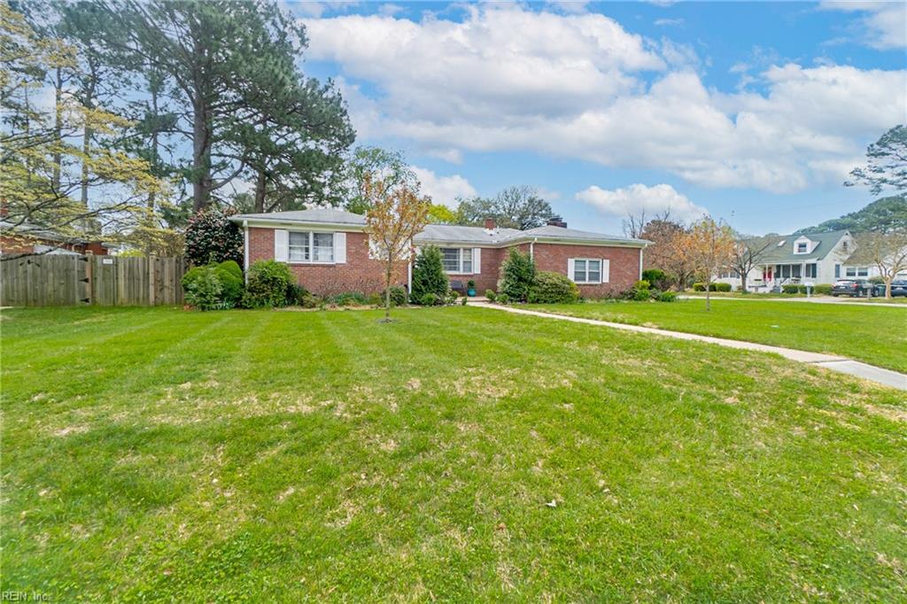 3801 Flowerfield CT