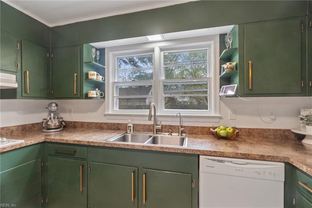 3801 Flowerfield CT
