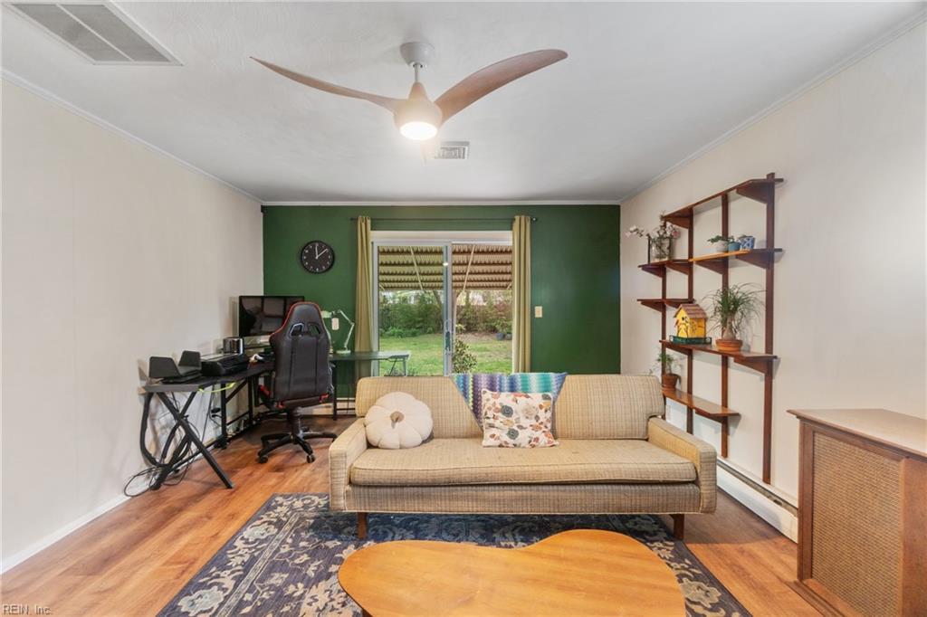 3801 Flowerfield CT