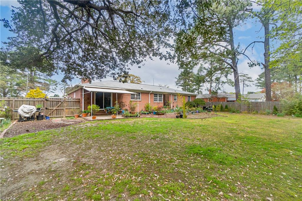 3801 Flowerfield CT