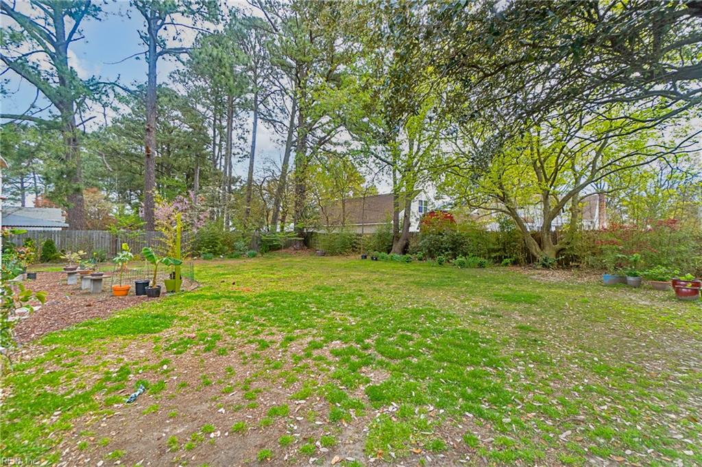 3801 Flowerfield CT