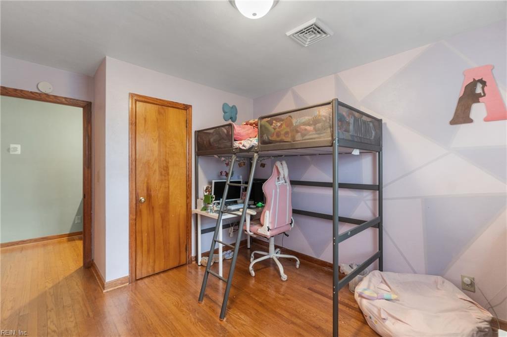 3801 Flowerfield CT