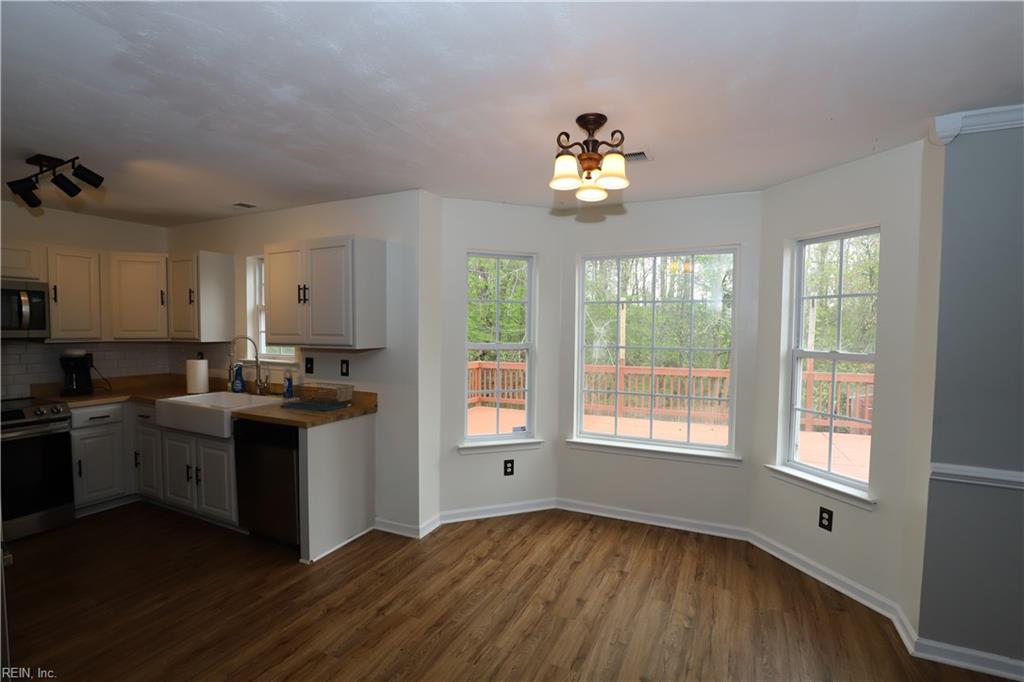 145 Dana DR
