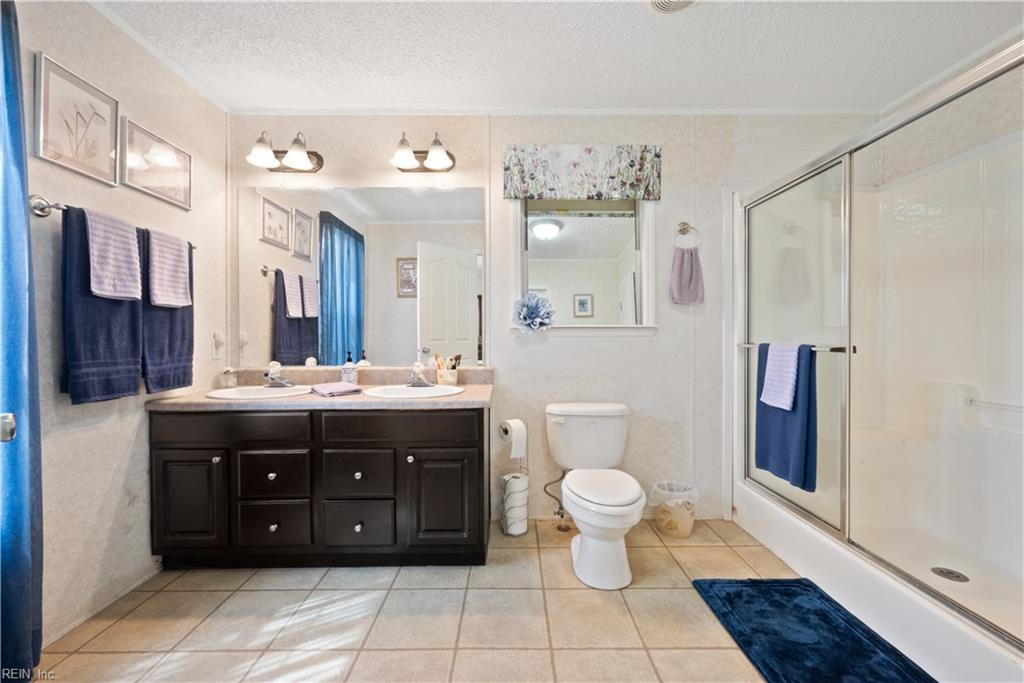 1308 Blue Jay DR