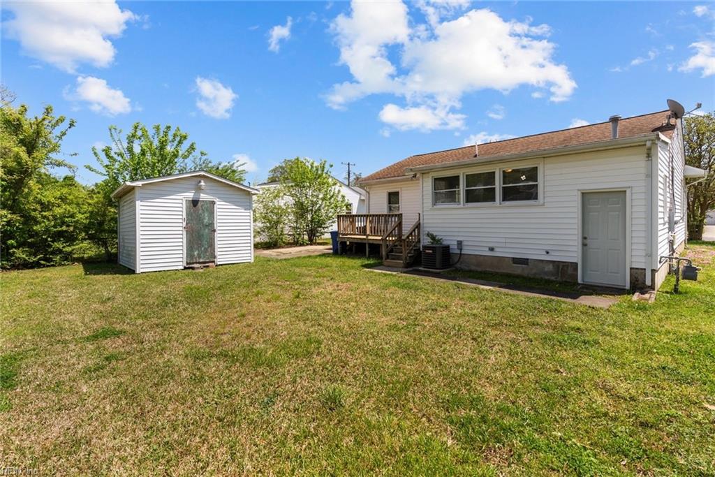 609 Woodfin RD