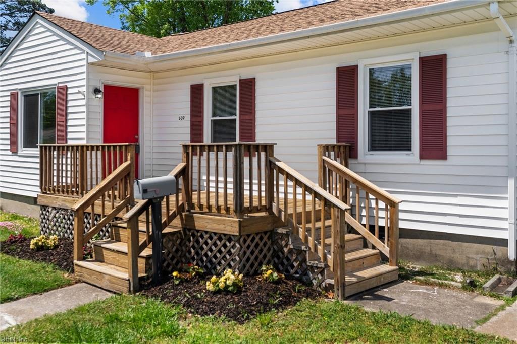 609 Woodfin RD