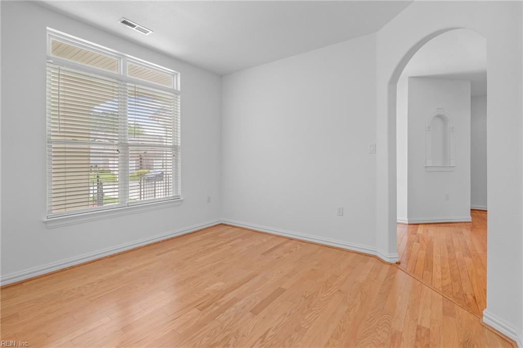 2765 Einstein DR
