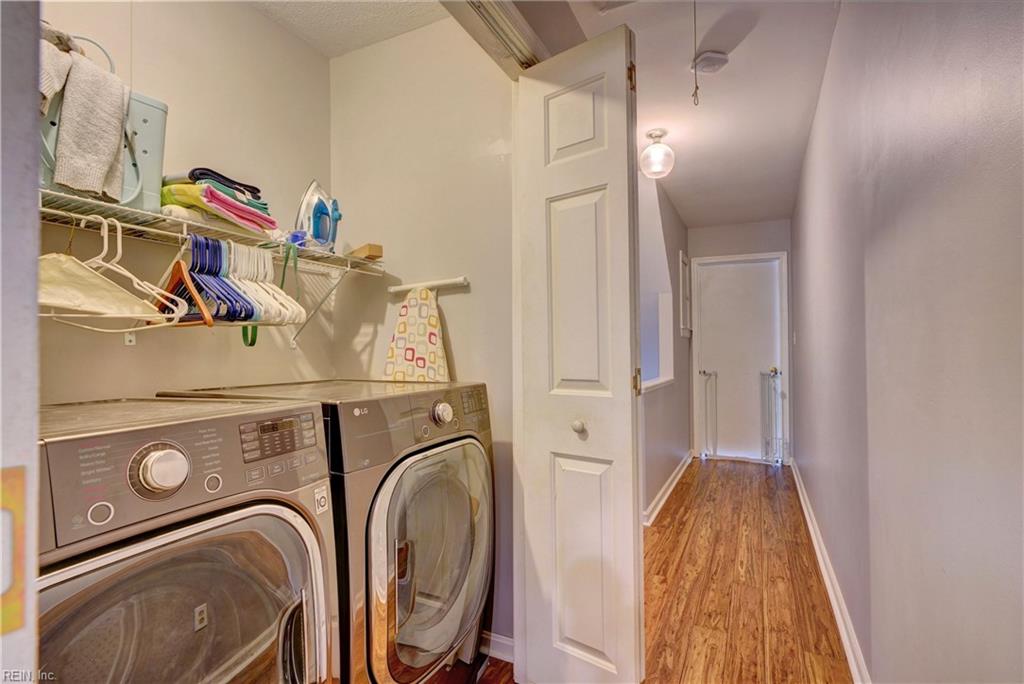 3726 Chesterfield AVE